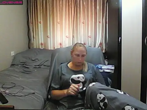JenniDeep online show from 07.06.26