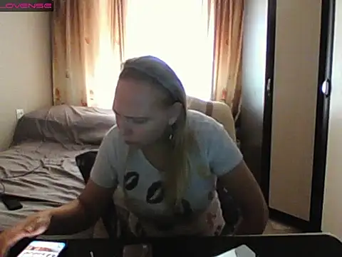 JenniDeep online show from 07.10.26