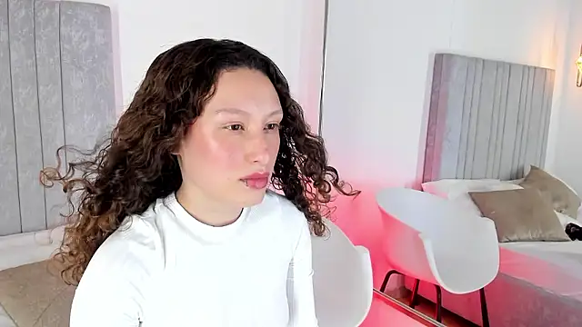 Snapshot of Martina_077 chatting on 01.17.26 Martina 077 online show from 01.17.26