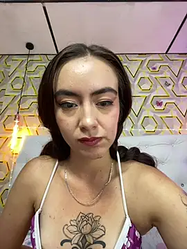 Snapshot of MelanyyJhonson15 chatting on 06.11.26 MelanyyJhonson15 online show from 06.11.26