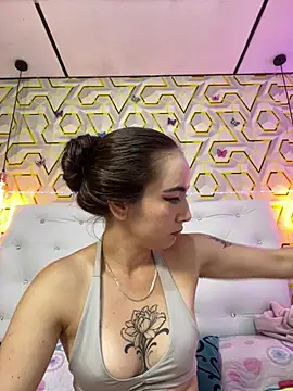 Snapshot of MelanyyJhonson15 chatting on 06.11.26 MelanyyJhonson15 online show from 06.11.26
