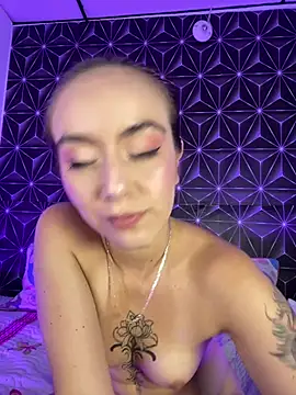 Snapshot of MelanyyJhonson15 chatting on 06.17.26 MelanyyJhonson15 online show from 06.17.26
