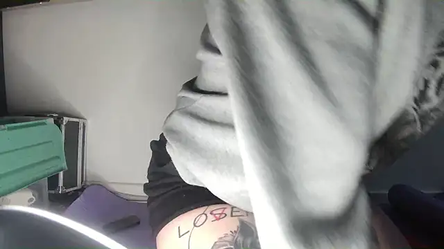 Snapshot of secretcouple_00 chatting on 01.13.26 secretcouple 00 online show from 01.13.26