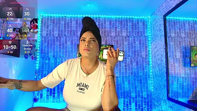 TAYLOR S7 online show from 03.10.26