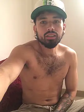 Snapshot of sebas-777masterr chatting on 11.24.25 sebas-777masterr online show from 11.24.25