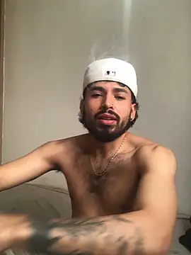 Snapshot of sebas-777masterr chatting on 11.28.25 sebas-777masterr online show from 11.28.25