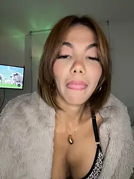 dolceragazza 15 online show from 11.14.25