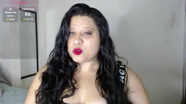 Snapshot of Catalinajane1 chatting on 11.17.25 Catalinajane1 online show from 11.17.25