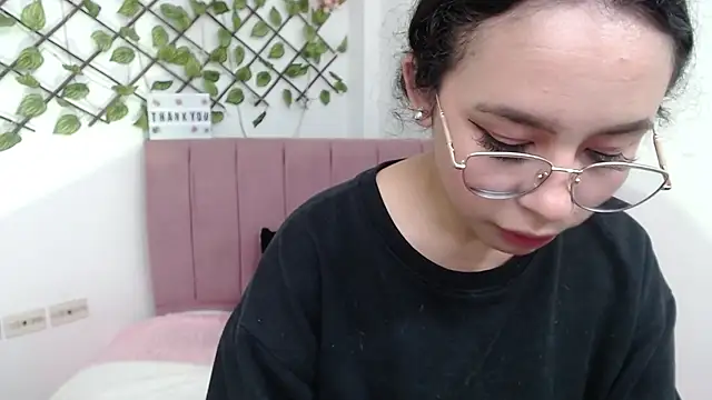 amaris ferrer online show from 01.06.26