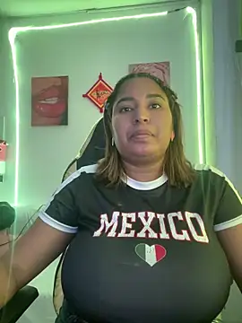 morena-2025 online show from 05.13.26
