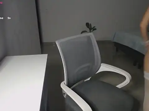 softkitty   online show from 12.05.25