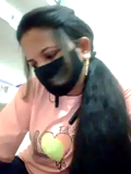 Snapshot of Bigg_bhabi chatting on 01.09.26 Bigg bhabi online show from 01.09.26