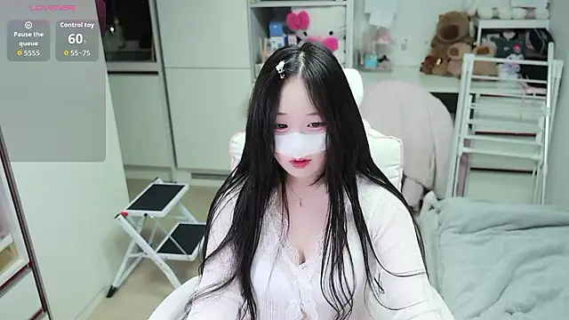 kimhyeona2005 online show from 05.03.26