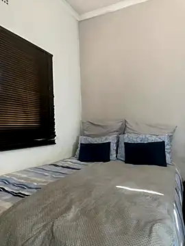 Snapshot of Boytoy_BigD chatting on 11.23.25 Boytoy BigD online show from 11.23.25