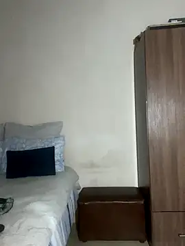 Snapshot of Boytoy_BigD chatting on 11.25.25 Boytoy BigD online show from 11.25.25