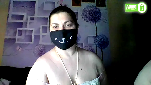 Snapshot of honey_sweet_couple chatting on 01.15.26 honey sweet couple online show from 01.15.26