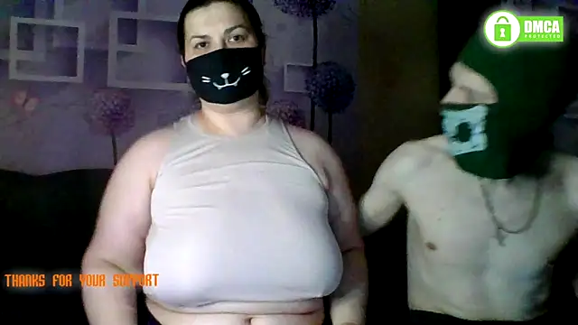 Snapshot of honey_sweet_couple chatting on 02.08.26 honey sweet couple online show from 02.08.26