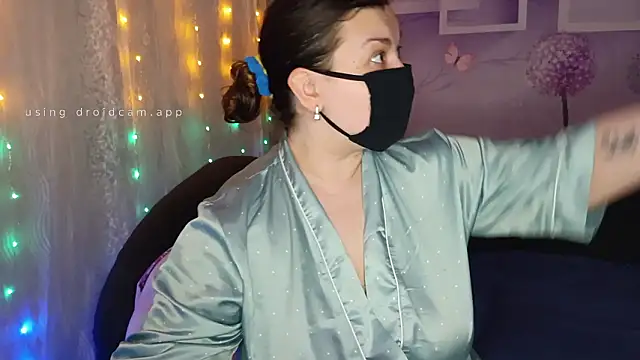 Snapshot of honey_sweet_couple chatting on 03.27.26 honey sweet couple online show from 03.27.26