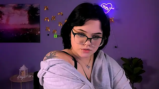 Snapshot of lika_pop chatting on 01.09.26 lika pop online show from 01.09.26