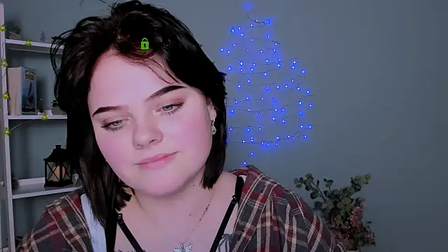 Snapshot of lika_pop chatting on 01.11.26 lika pop online show from 01.11.26