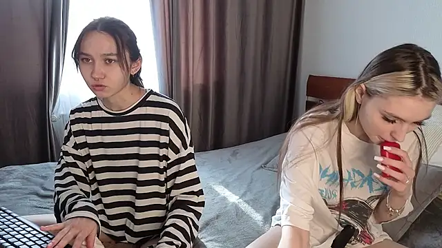 gollytiana online show from 02.26.26