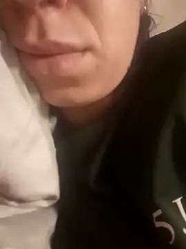 Alinasis23 online show from 11.15.25