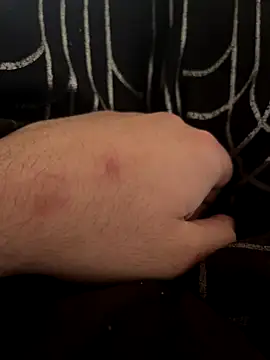 Snapshot of Roro200473 chatting on 11.21.25 Roro200473 online show from 11.21.25