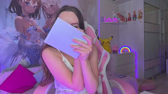 CheekySashaCharm online show from 07.09.26