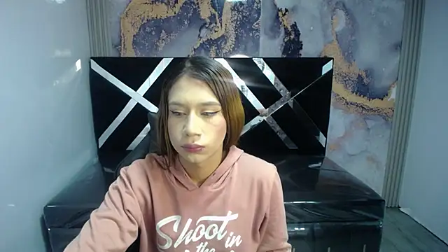 Evy Luxx v online show from 12.13.25