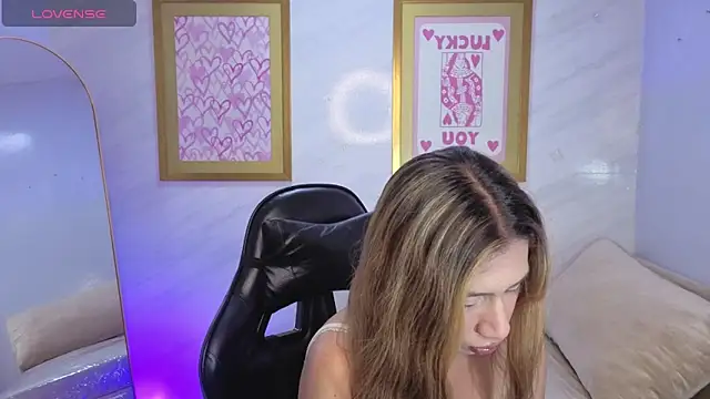 Evy Luxx v online show from 03.03.26