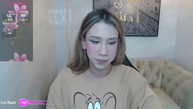 Evy Luxx v online show from 04.30.26