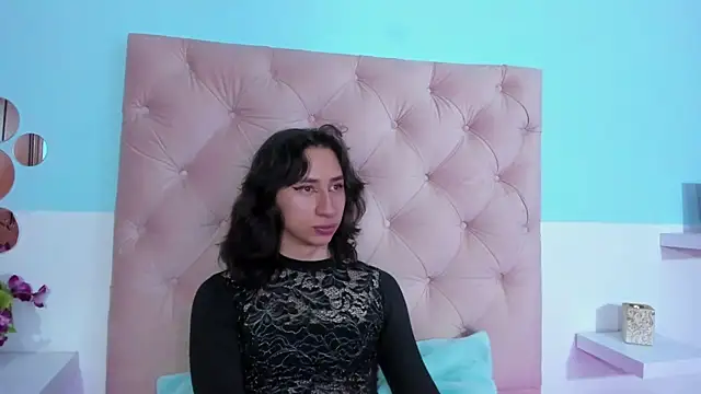 Charlothe 7 online show from 11.14.25