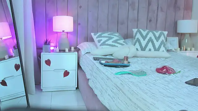 Valentino moretti online show from 02.20.26