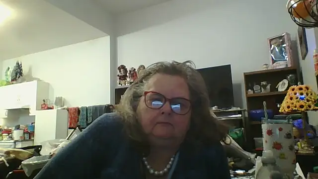 Snapshot of TiguhguhrsRose chatting on 01.16.26 TiguhguhrsRose online show from 01.16.26