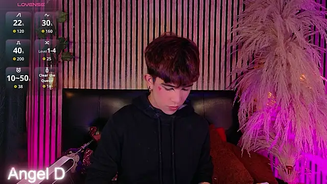 Angeldust19 online show from 04.22.26