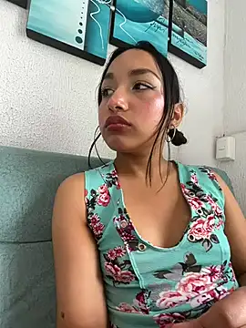 Lianna Smith  online show from 12.19.25