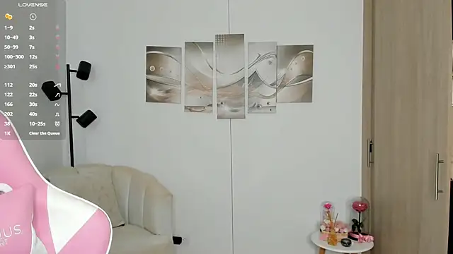 haileyflorez  online show from 06.23.26