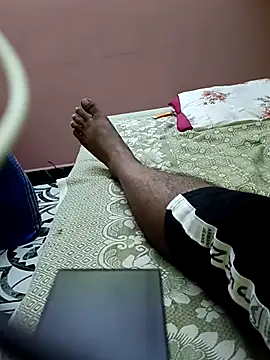 Snapshot of Aahana_Shanura chatting on 11.30.25 Aahana Shanura online show from 11.30.25