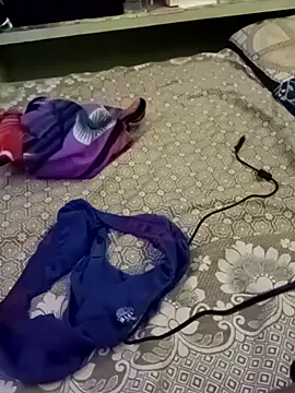 Snapshot of Aahana_Shanura chatting on 02.13.26 Aahana Shanura online show from 02.13.26