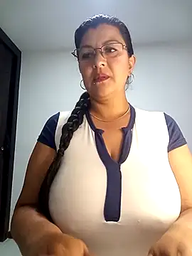 CelesteAlvarez1989 online show from 05.06.26
