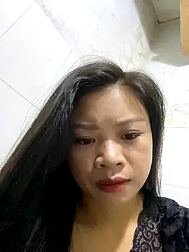 sara-xx online show from 11.15.25