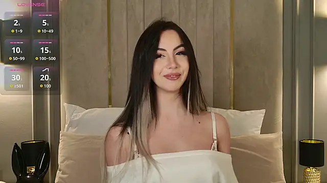 Snapshot of RileyHeaven chatting on 02.17.26 RileyHeaven online show from 02.17.26