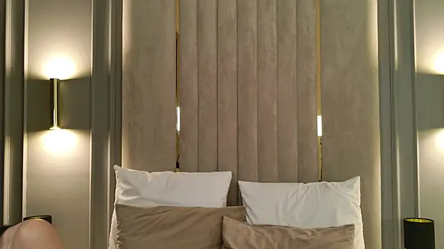 RileyHeaven online show from 06.21.26