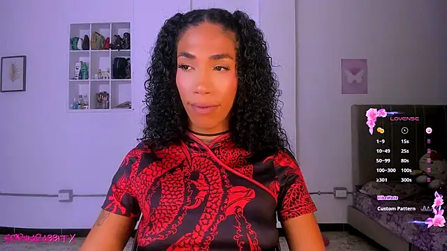 Snapshot of _Larabbitxx chatting on 03.17.26 Larabbitxx online show from 03.17.26