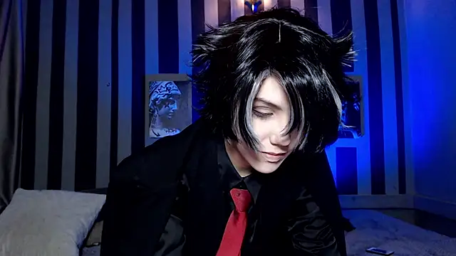 Snapshot of onaloon chatting on 11.27.25 onaloon online show from 11.27.25