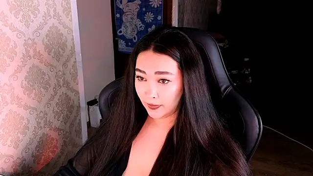 Emma Uilson online show from 05.09.26