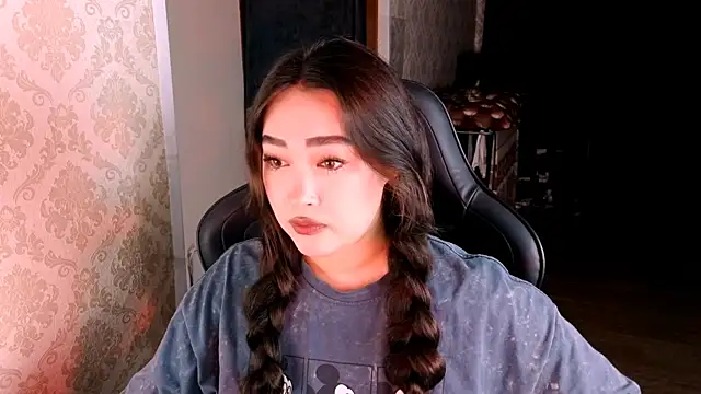 Emma Uilson online show from 07.28.26