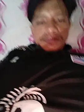 Snapshot of Ayetun008 chatting on 03.15.26 Ayetun008 online show from 03.15.26