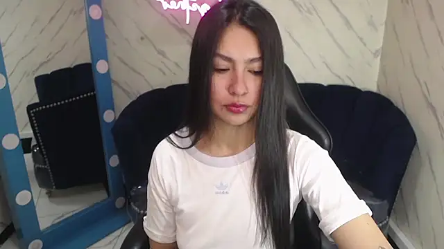 Snapshot of Maleja_v_ chatting on 02.03.26 Maleja v online show from 02.03.26