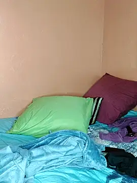 Naive618 online show from 04.13.26